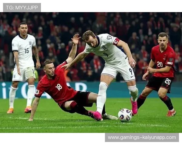 巴萨外线的快传快切形成了大量进入禁区的机会 巴萨外线的快传快切形成了大量进入禁区的机会