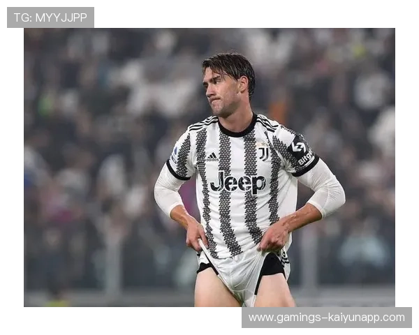 尤文弗拉霍维奇远射直接破门再次证明价值